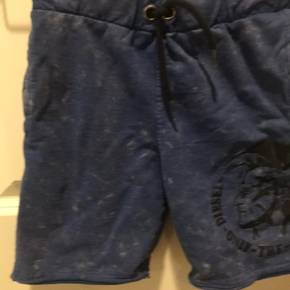 Diesel boys drawstring PullOn graphic Sweat Shorts fine tie dye pockets size 4